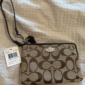 Coach Signature New Wristlet